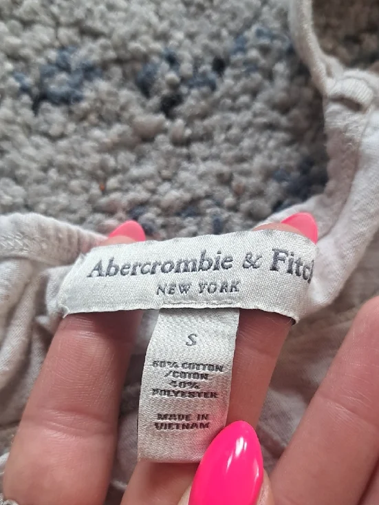 Abercrombie & Fitch Cream Tank Top - Picture 2 of 6